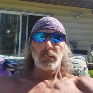 Meet your Posher, Larry